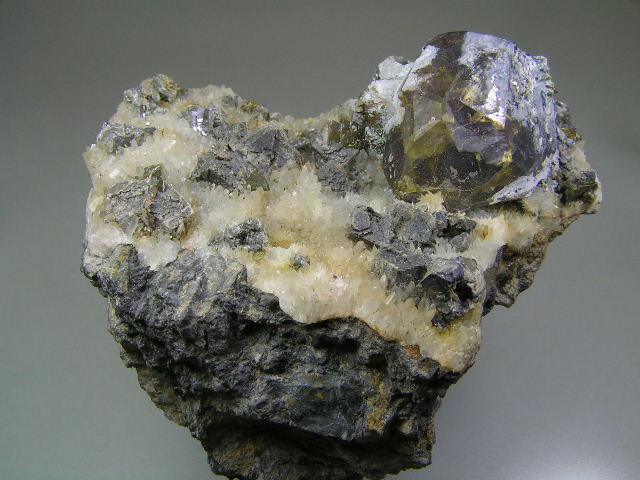 s yt123-2.jpg